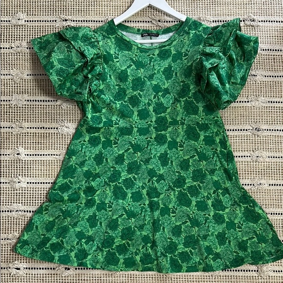 Zara Green Floral Ruffle Blouse - Picture 1 of 5